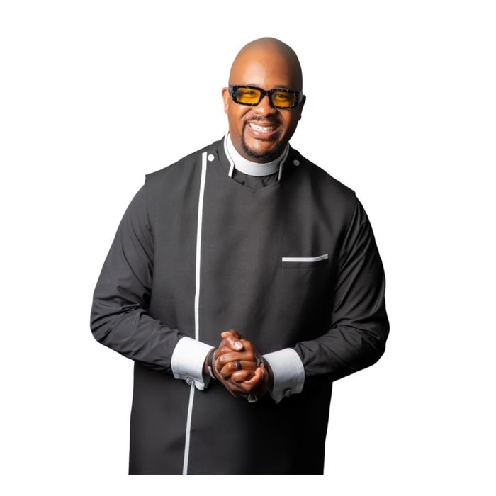 Clergy Apron (Black/White)