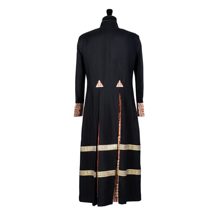 slim fit dress slacks GLISTENIN IN GOLD BLAZER DRESS – AKIRA
