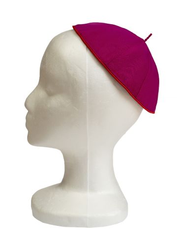 Zucchetto (Fuchsia/Red Piping)