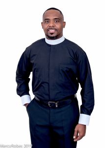 MENS LONG SLEEVE CLERGY SHIRT W/CONTRAST WHITE CUFF (BLACK)