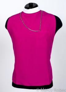 CLERGY ROMAN RABAT FUSCHIA WITH FABRIC ATTACHED COLLAR