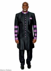 Exclusive Silk Designer Mens Short Robe Style Preaching Jacket Style 840 (Black/Purple)