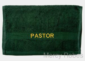 PREACHING HAND TOWEL PASTOR (GREEN/GOLD)